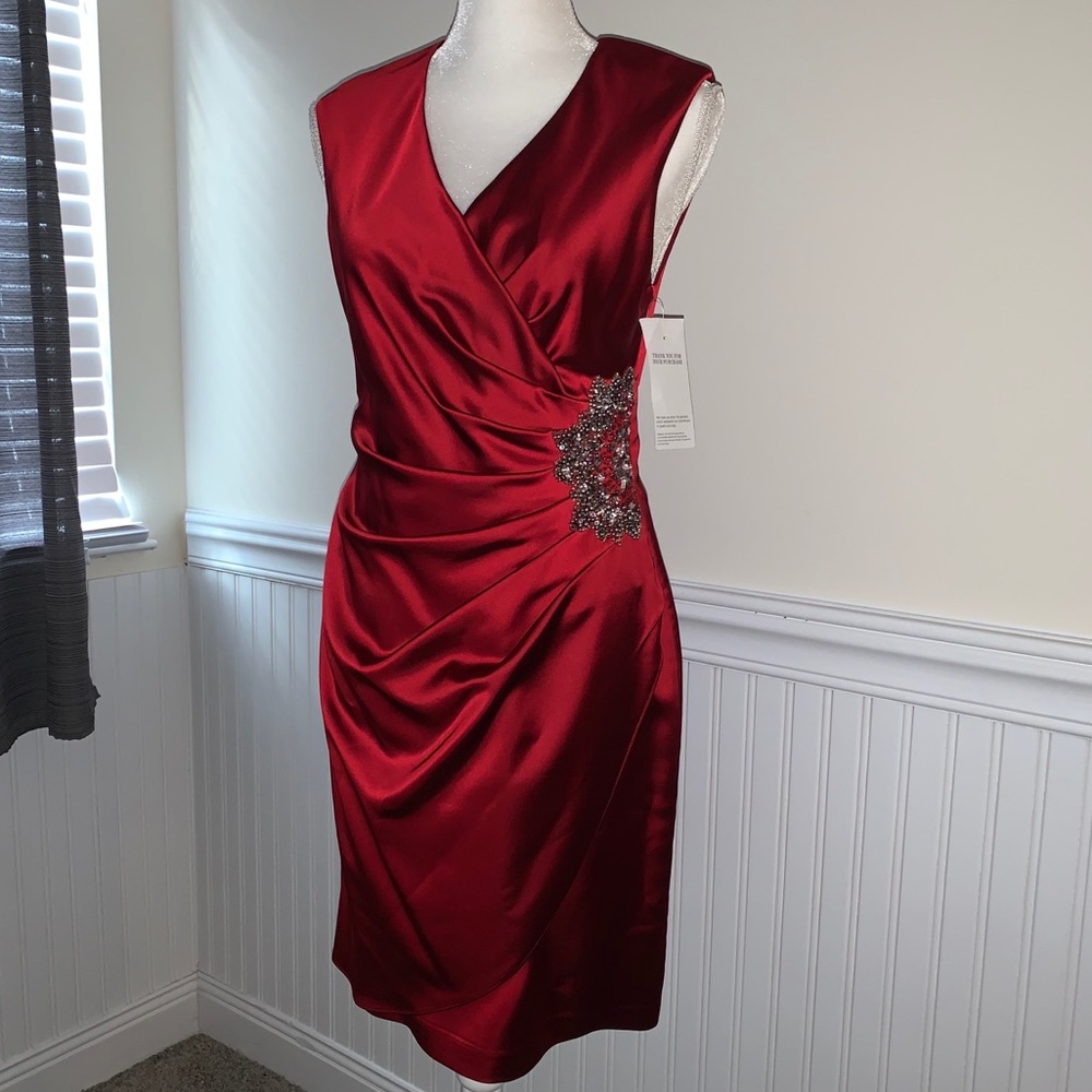 Decode 1.8 Red Holiday Beaded Dress Sz 10